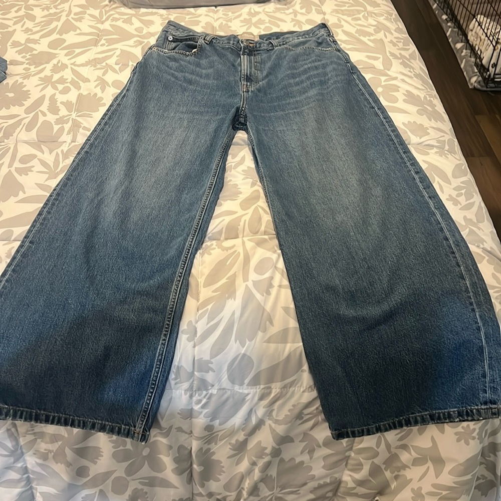 Everlane Women’s The Baggy Jean sz 32R
